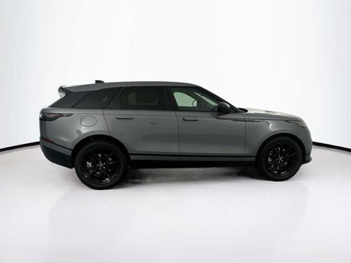 2026 Land Rover Range Rover Velar P250 SE R-Dynamic