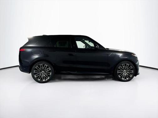 2025 Land Rover Range Rover Sport P635 SV Edition Two