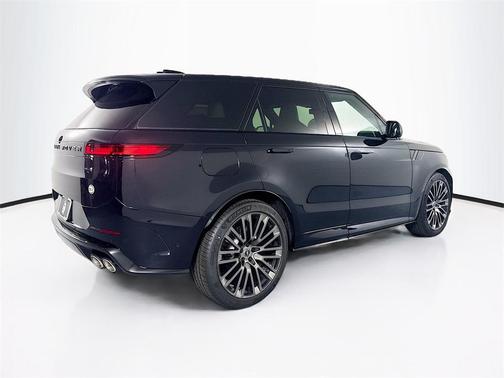 2025 Land Rover Range Rover Sport P635 SV Edition Two