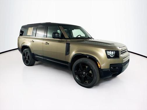 2025 Land Rover Defender 130 P400 X-Dynamic SE