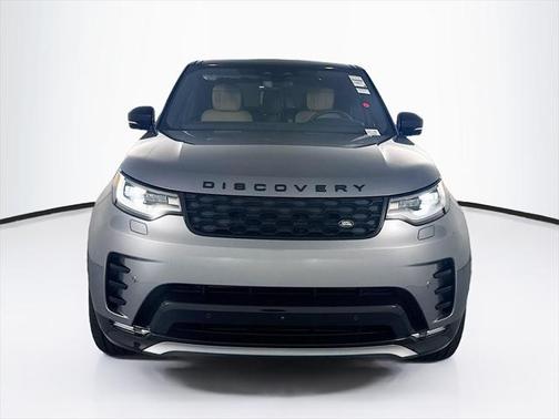 2025 Land Rover Discovery P360 Dynamic SE