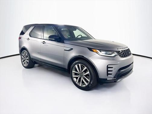 2025 Land Rover Discovery P360 Dynamic SE