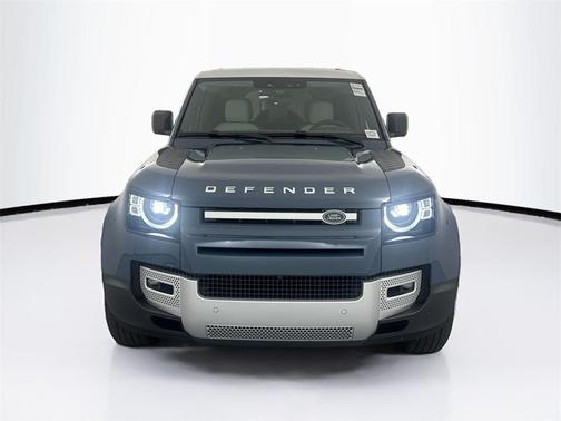 2025 Land Rover Defender 110 P400 S