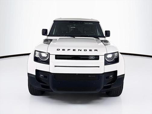 2022 Land Rover Defender 110 X-Dynamic SE