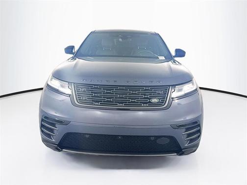 2026 Land Rover Range Rover Velar P250 SE R-Dynamic