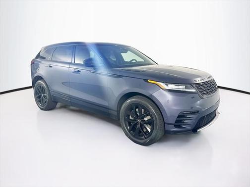 2026 Land Rover Range Rover Velar P250 SE R-Dynamic