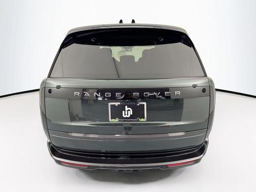 Gray 2026 Land Rover Range Rover P400 SE