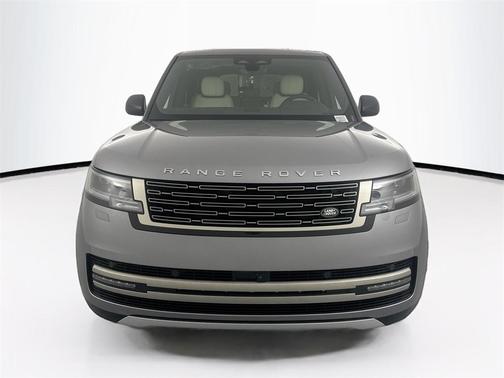 2026 Land Rover Range Rover P400 SE