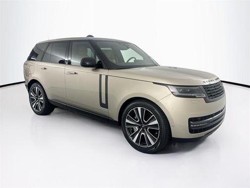 2025 Land Rover Range Rover P550e SE