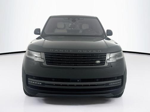 2023 Land Rover Range Rover P530 SE