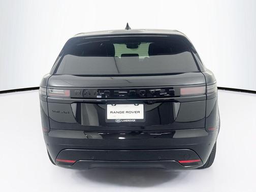 Santorini Black Metallic 2026 Land Rover Range Rover Velar P250 SE R-Dynamic