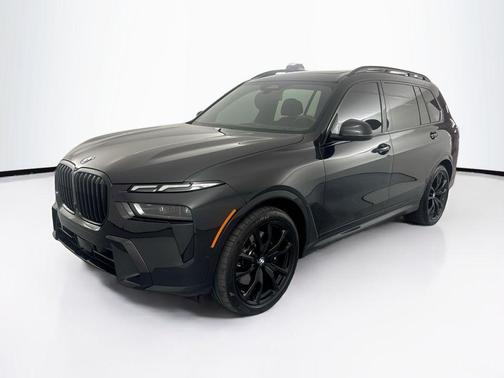 Black Sapphire Metallic 2023 BMW X7 xDrive40i
