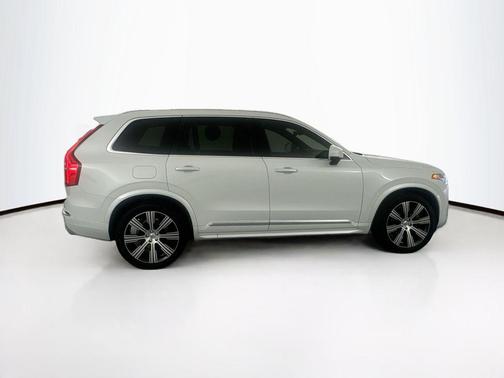 2021 Volvo XC90 T6 Inscription