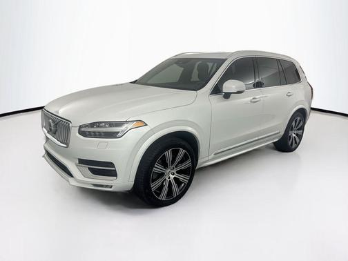 2021 Volvo XC90 T6 Inscription