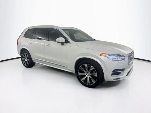Crystal White Metallic 2021 Volvo XC90 T6 Inscription