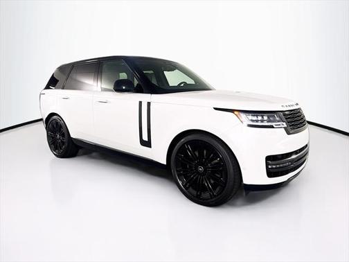 2025 Land Rover Range Rover P530 SE
