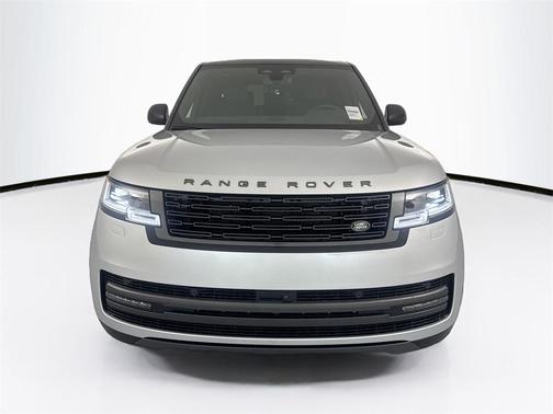 2025 Land Rover Range Rover P400 SE 7 Seat