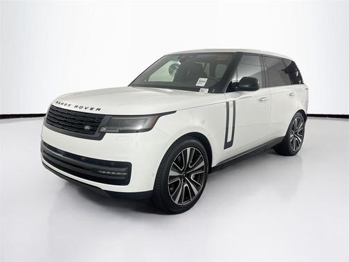 2025 Land Rover Range Rover P550e SE