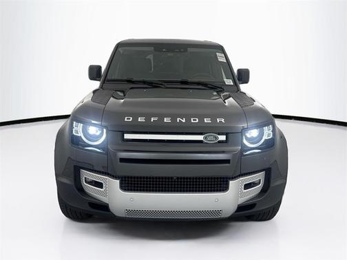 2025 Land Rover Defender 110 P400 S