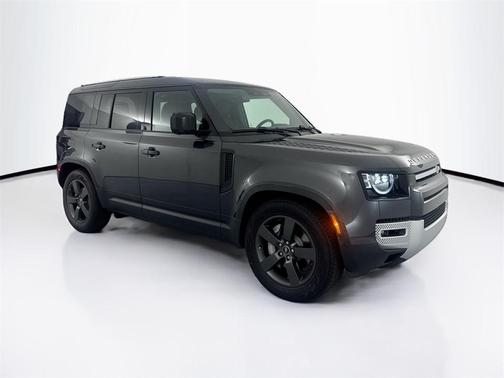 2025 Land Rover Defender 110 P400 S