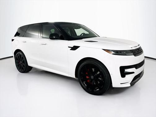 2025 Land Rover Range Rover Sport SE