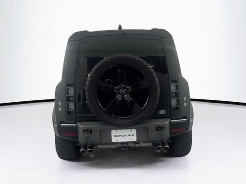 Carpathian Grey Premium Metallic 2023 Land Rover Defender 110 Carpathian Edition