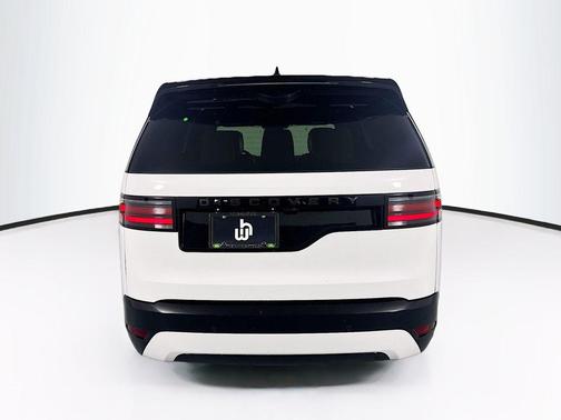 2025 Land Rover Discovery P360 Dynamic SE