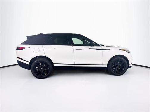 2026 Land Rover Range Rover Velar P250 SE R-Dynamic