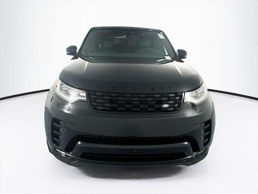 2025 Land Rover Discovery P360 Dynamic SE