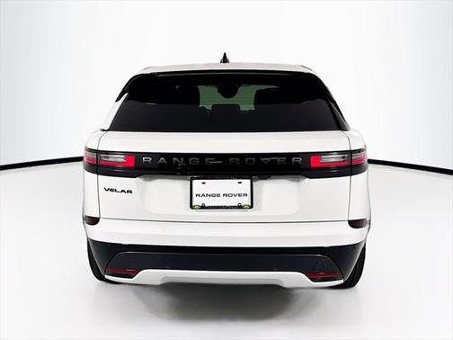 2026 Land Rover Range Rover Velar P250 SE R-Dynamic