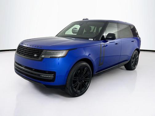 Velocity Blue SV Bespoke Ultra Metallic Gloss 2026 Land Rover Range Rover P400 SE 7 Seat