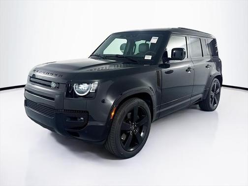 2025 Land Rover Defender 110 P400 X-Dynamic SE
