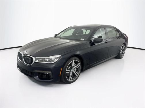 2019 BMW 750 I