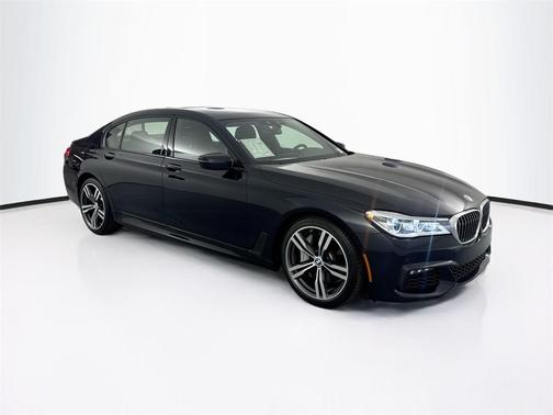 2019 BMW 750 I