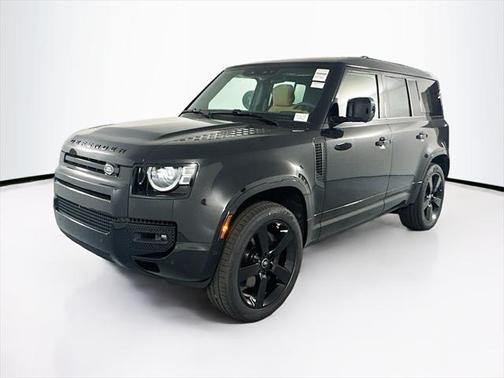 2025 Land Rover Defender 110 P400 X-Dynamic SE