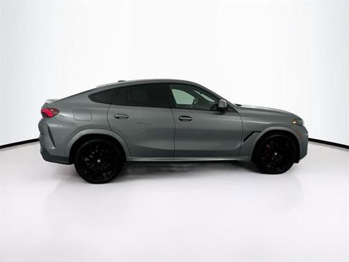 2025 BMW X6 xDrive40i