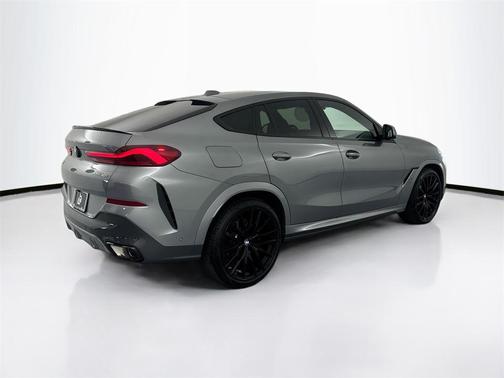 2025 BMW X6 xDrive40i
