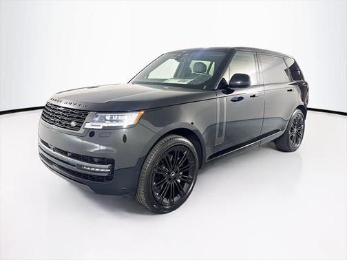 2025 Land Rover Range Rover P400 SE 7 Seat