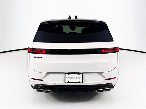 2025 Land Rover Range Rover Sport SE