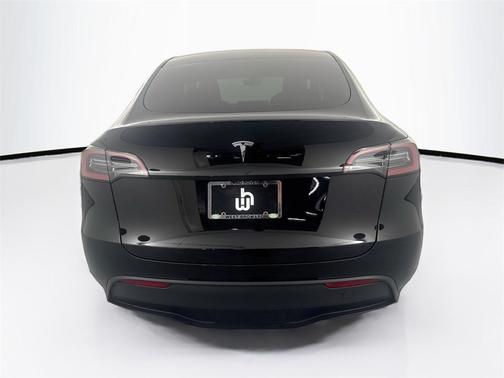 2024 Tesla Model Y Long Range Single Motor Rear-Wheel Drive