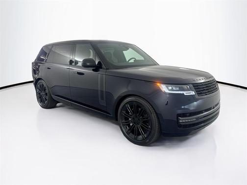 2026 Land Rover Range Rover P400 SE 7 Seat