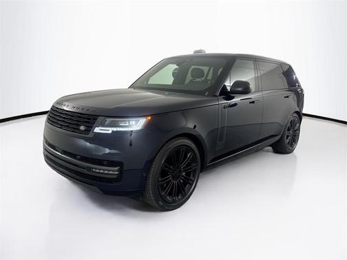 2026 Land Rover Range Rover P400 SE 7 Seat