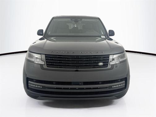 2026 Land Rover Range Rover P400 SE