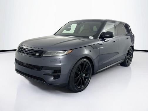 2026 Land Rover Range Rover Sport SE