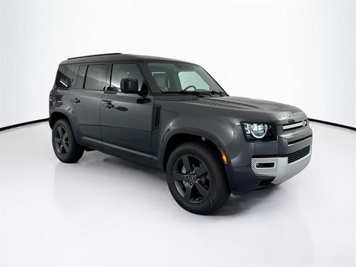 2025 Land Rover Defender 110 P400 S