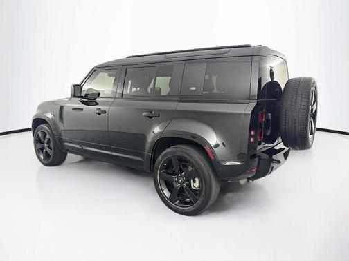 Santorini Black 2024 Land Rover Defender 110 P400 X-Dynamic SE