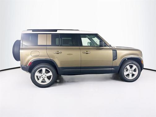 2025 Land Rover Defender 110 P300