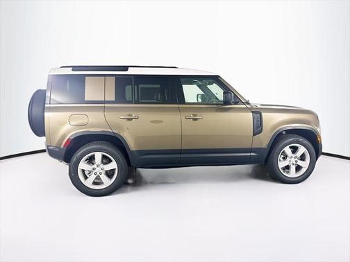 2025 Land Rover Defender 110 P300