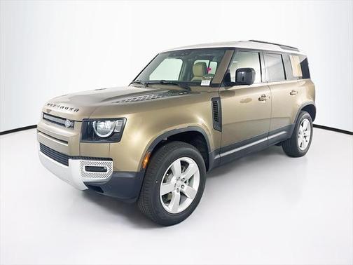 2025 Land Rover Defender 110 P300