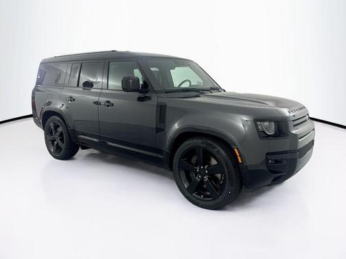 2026 Land Rover Defender P400 X-Dynamic SE